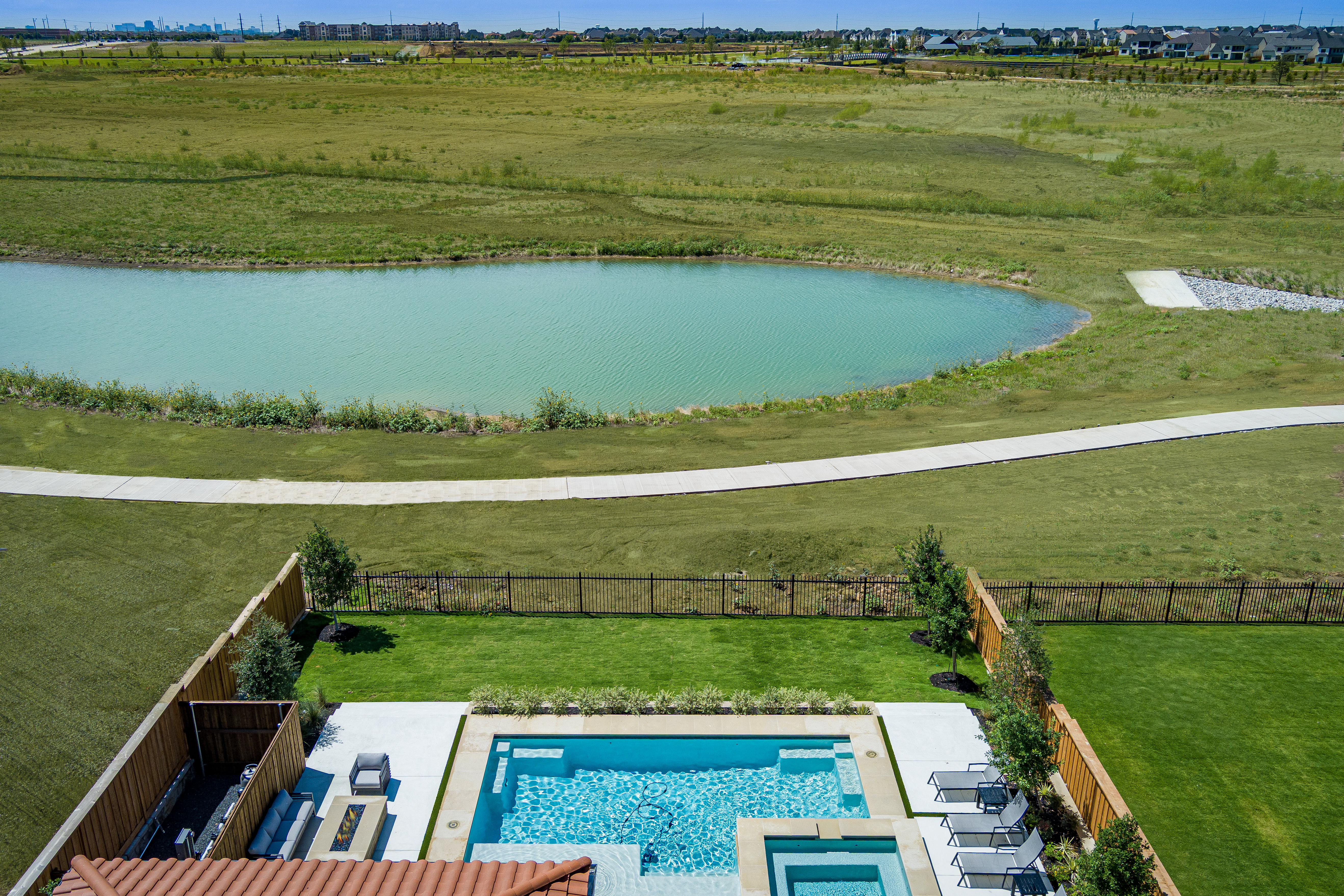 backyard-wide-aerial