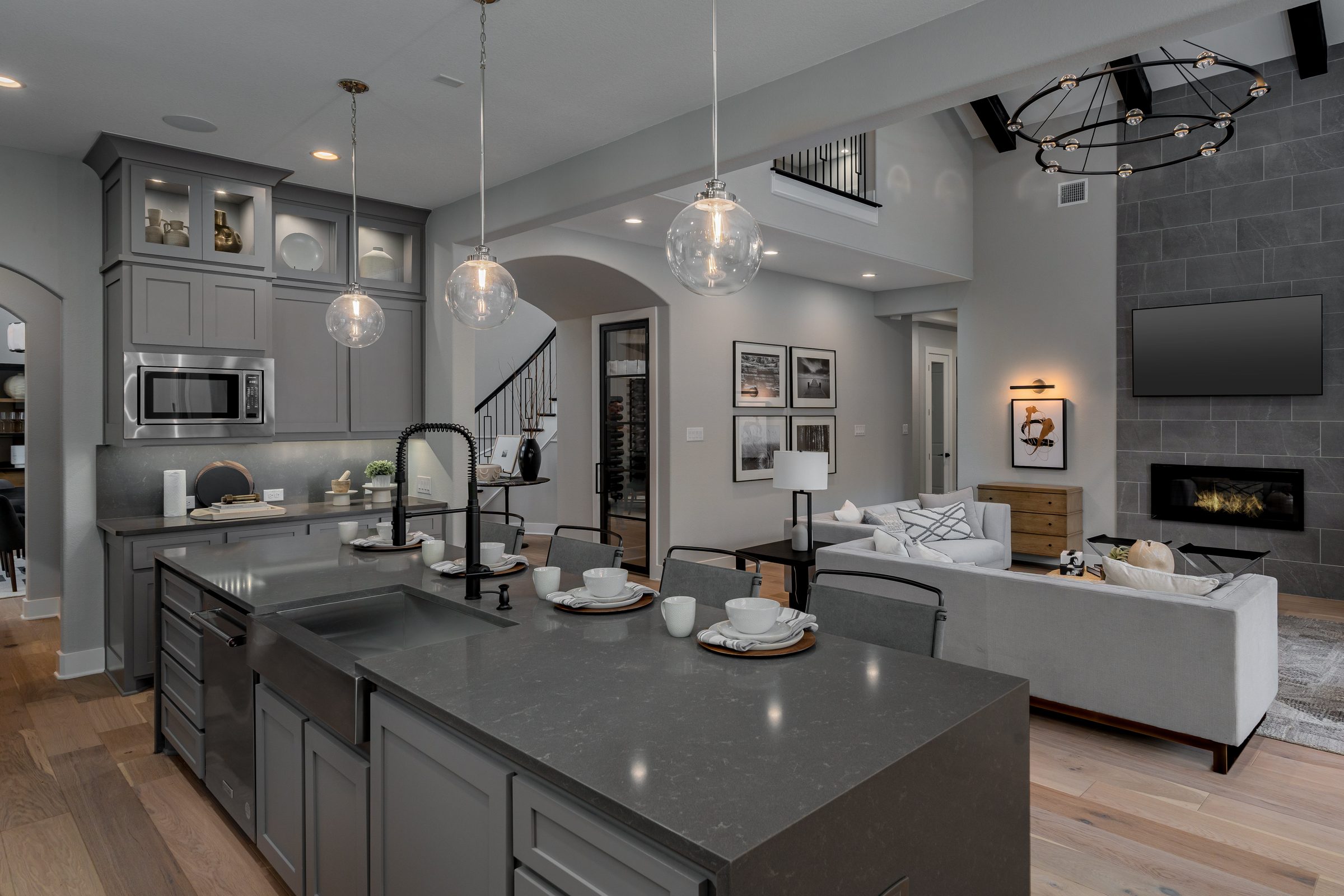 kitchen-family